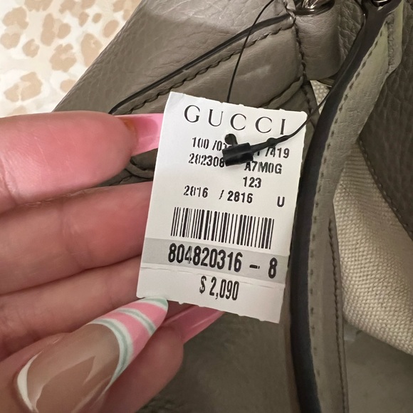 BNWT- Authentic Gucci large soho. Gray. - Picture 6 of 11